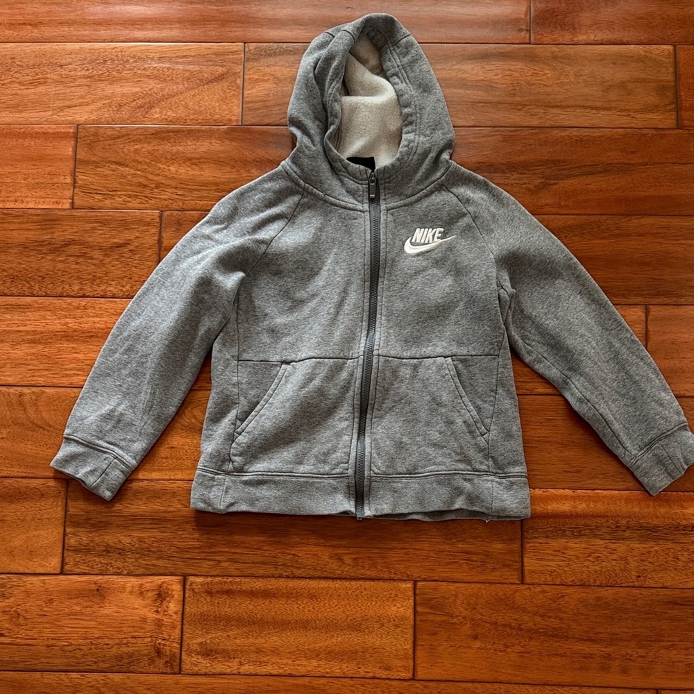 Nike Kids Charcoal Gray Zip-Up Hoodie Size Medium